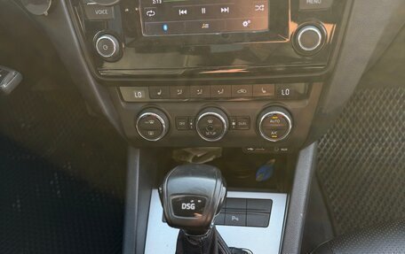 Skoda Octavia, 2014 год, 923 456 рублей, 17 фотография