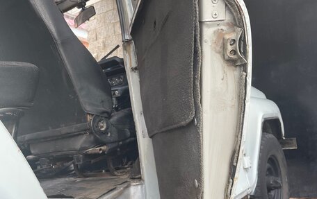 ЛуАЗ 3151, 1999 год, 300 000 рублей, 8 фотография