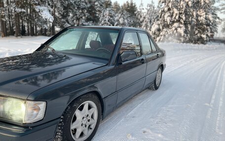 Mercedes-Benz 190 (W201), 1990 год, 395 000 рублей, 7 фотография