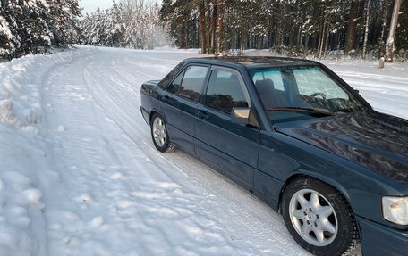 Mercedes-Benz 190 (W201), 1990 год, 395 000 рублей, 8 фотография