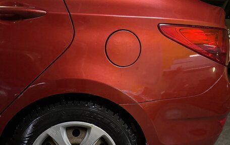 Hyundai Solaris II рестайлинг, 2011 год, 950 000 рублей, 21 фотография