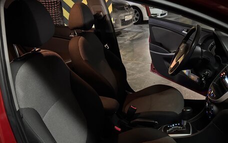 Hyundai Solaris II рестайлинг, 2011 год, 950 000 рублей, 19 фотография