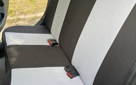 Renault Logan II, 2020 год, 920 000 рублей, 11 фотография