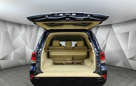 Toyota Land Cruiser 200, 2016 год, 6 330 000 рублей, 12 фотография