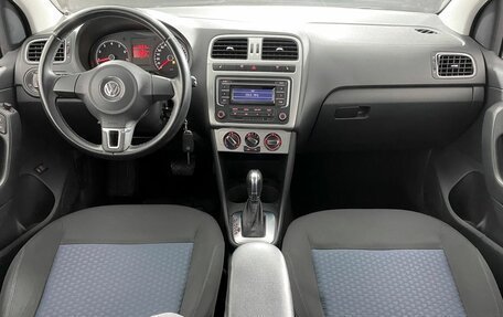 Volkswagen Polo VI (EU Market), 2013 год, 795 000 рублей, 16 фотография
