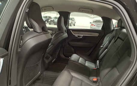 Volvo S90 II рестайлинг, 2021 год, 4 200 000 рублей, 15 фотография