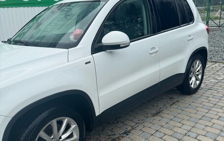 Volkswagen Tiguan I, 2015 год, 1 010 000 рублей, 6 фотография