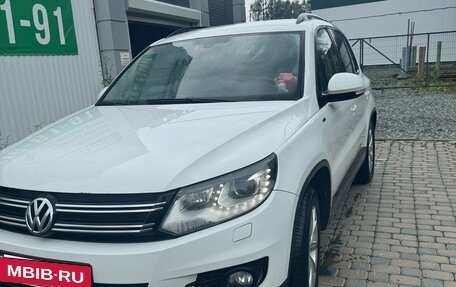 Volkswagen Tiguan I, 2015 год, 1 010 000 рублей, 5 фотография