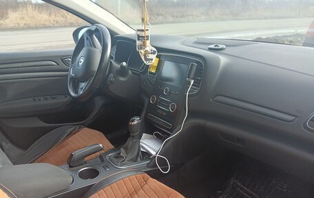 Renault Megane IV, 2019 год, 1 300 000 рублей, 5 фотография