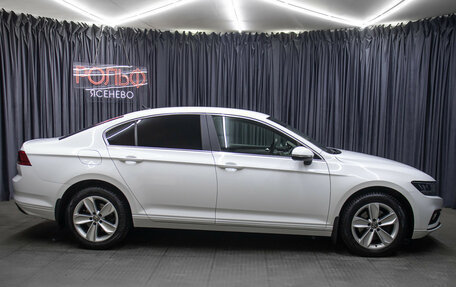 Volkswagen Passat B8 рестайлинг, 2021 год, 3 398 000 рублей, 4 фотография