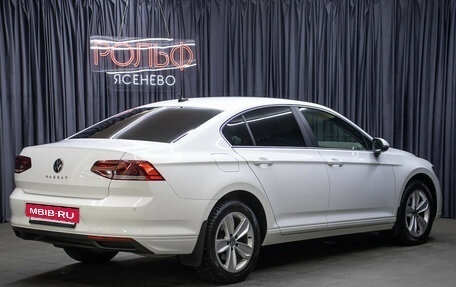 Volkswagen Passat B8 рестайлинг, 2021 год, 3 398 000 рублей, 5 фотография