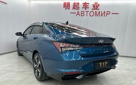 Hyundai Elantra, 2023 год, 1 600 000 рублей, 6 фотография