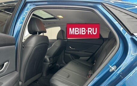 Hyundai Elantra, 2023 год, 1 600 000 рублей, 11 фотография