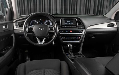 Hyundai Sonata VII, 2019 год, 1 749 000 рублей, 6 фотография