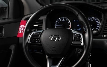 Hyundai Sonata VII, 2019 год, 1 749 000 рублей, 15 фотография