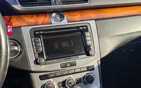 Volkswagen Passat B7, 2013 год, 1 099 000 рублей, 13 фотография