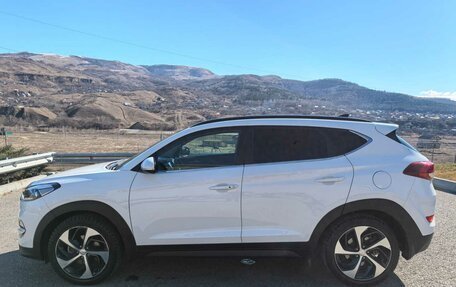 Hyundai Tucson III, 2018 год, 3 000 000 рублей, 11 фотография