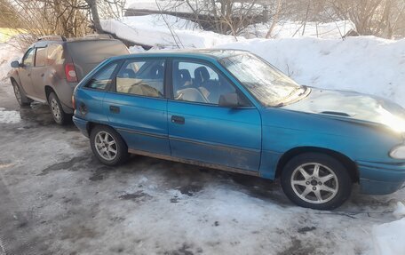 Opel Astra F, 1993 год, 100 000 рублей, 6 фотография