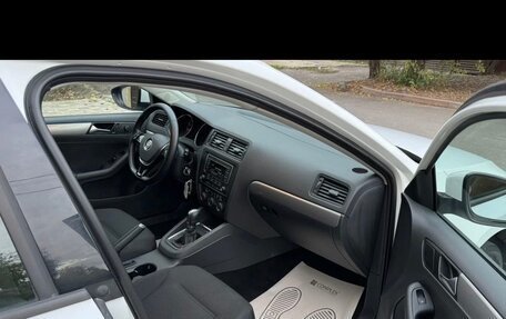 Volkswagen Jetta VI, 2016 год, 1 650 000 рублей, 6 фотография