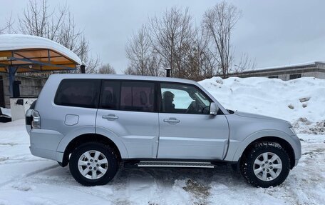 Mitsubishi Pajero IV, 2015 год, 3 500 000 рублей, 5 фотография