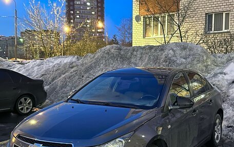 Chevrolet Cruze II, 2011 год, 615 000 рублей, 4 фотография