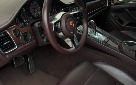 Porsche Panamera II рестайлинг, 2012 год, 2 700 000 рублей, 11 фотография