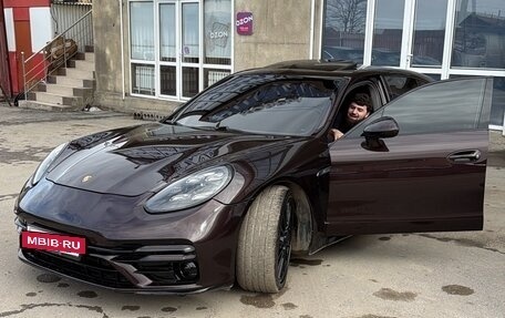 Porsche Panamera II рестайлинг, 2012 год, 2 700 000 рублей, 2 фотография