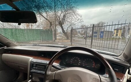 Nissan Laurel VIII, 1997 год, 400 000 рублей, 5 фотография