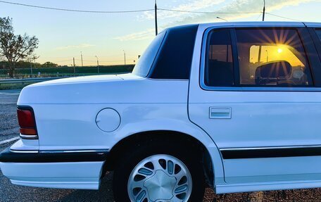 Plymouth Acclaim, 1994 год, 800 008 рублей, 8 фотография