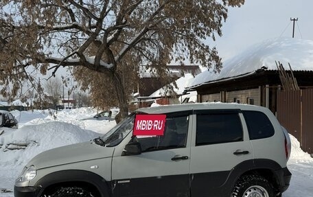 Chevrolet Niva I рестайлинг, 2014 год, 390 000 рублей, 3 фотография