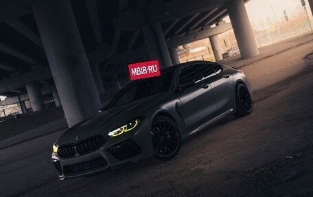 BMW 8 серия, 2021 год, 9 888 888 рублей, 11 фотография