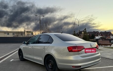 Volkswagen Jetta VI, 2015 год, 1 099 999 рублей, 4 фотография