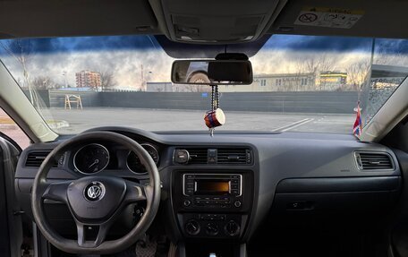 Volkswagen Jetta VI, 2015 год, 1 099 999 рублей, 6 фотография