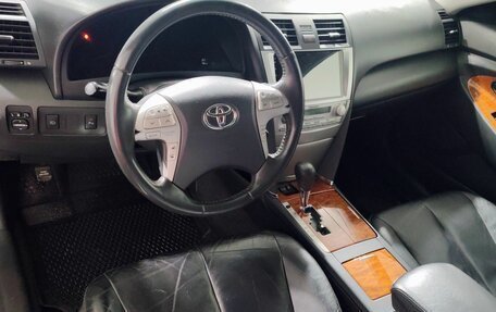 Toyota Camry, 2011 год, 1 350 000 рублей, 12 фотография