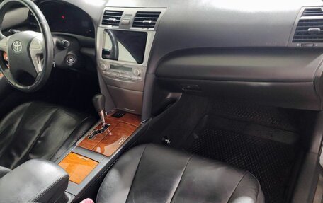 Toyota Camry, 2011 год, 1 350 000 рублей, 15 фотография