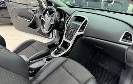 Opel Astra J, 2012 год, 899 000 рублей, 11 фотография