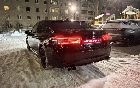 Toyota Camry, 2021 год, 3 500 000 рублей, 12 фотография