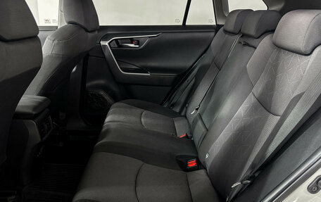 Toyota RAV4, 2020 год, 3 299 000 рублей, 11 фотография