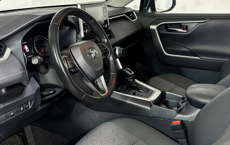 Toyota RAV4, 2020 год, 3 299 000 рублей, 16 фотография