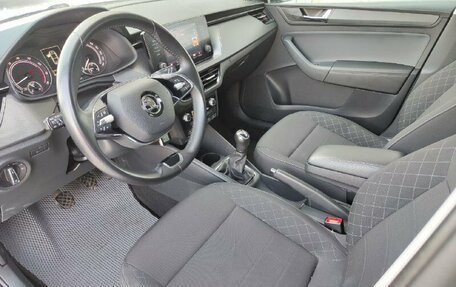 Skoda Rapid II, 2022 год, 1 790 000 рублей, 7 фотография