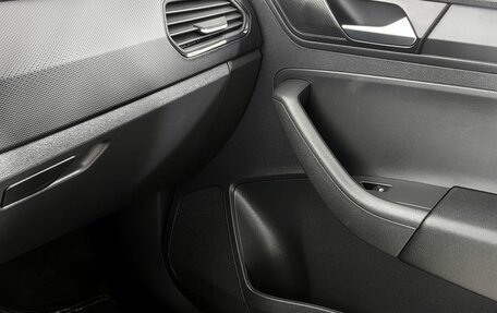 Volkswagen Polo VI (EU Market), 2020 год, 1 450 000 рублей, 11 фотография