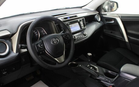 Toyota RAV4, 2014 год, 1 875 000 рублей, 16 фотография