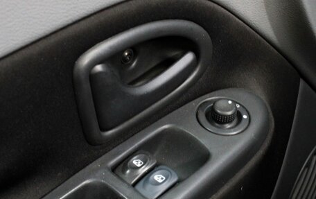 Renault Symbol I, 2007 год, 195 000 рублей, 11 фотография