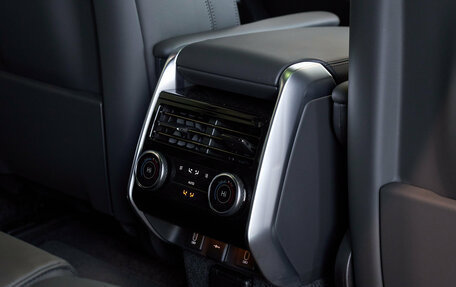 Land Rover Range Rover IV рестайлинг, 2026 год, 20 900 000 рублей, 20 фотография