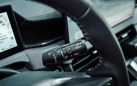 Toyota RAV4, 2025 год, 4 700 000 рублей, 25 фотография