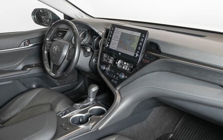 Toyota Camry, 2021 год, 3 369 300 рублей, 7 фотография