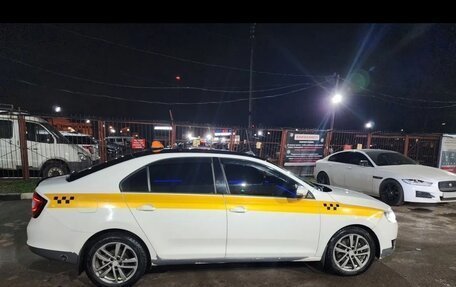 Skoda Rapid I, 2019 год, 900 000 рублей, 1 фотография