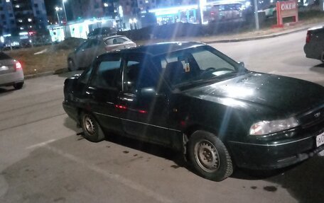 Daewoo Nexia I рестайлинг, 1999 год, 100 000 рублей, 3 фотография