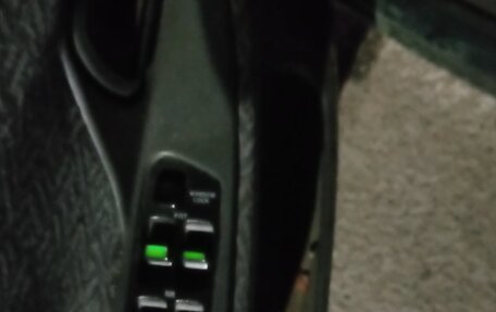 Daewoo Nexia I рестайлинг, 1999 год, 100 000 рублей, 4 фотография