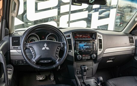 Mitsubishi Pajero IV, 2015 год, 2 149 000 рублей, 6 фотография